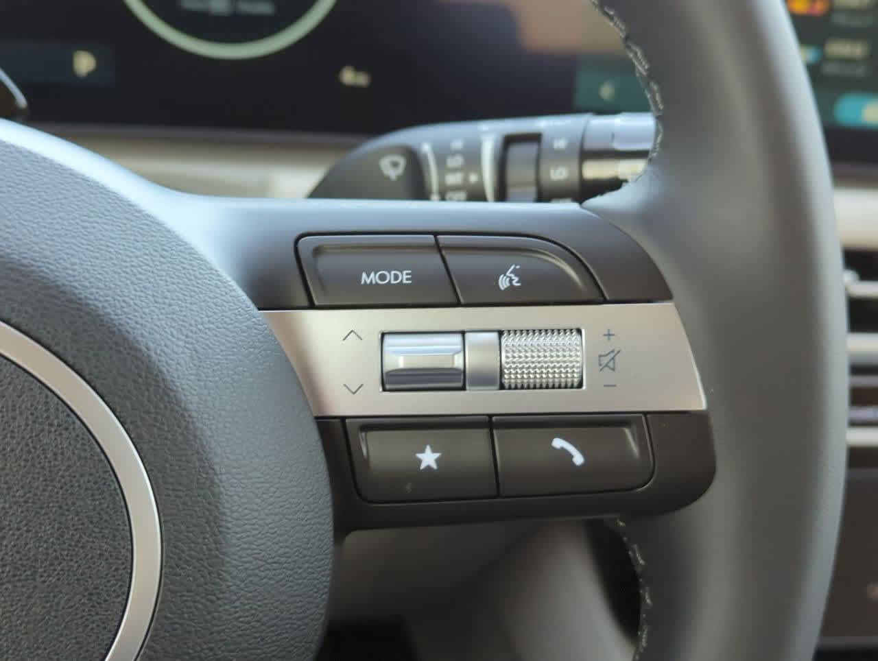 Thumbnail: 2025 Hyundai Tucson - 26