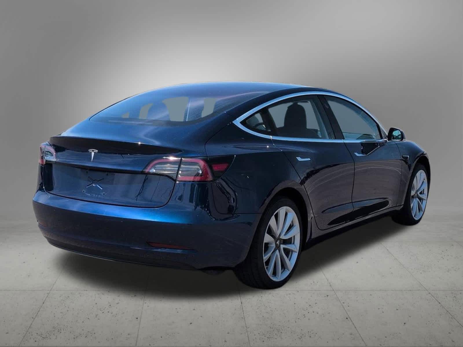 Thumbnail: 2018 Tesla Model 3 - 6