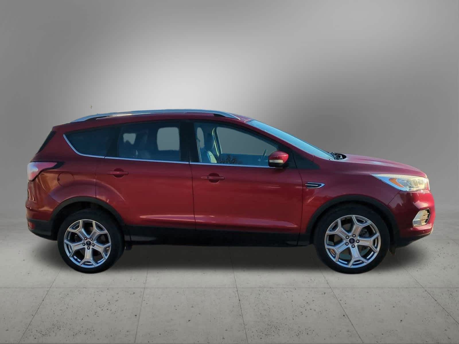 Thumbnail: 2018 Ford Escape - 7