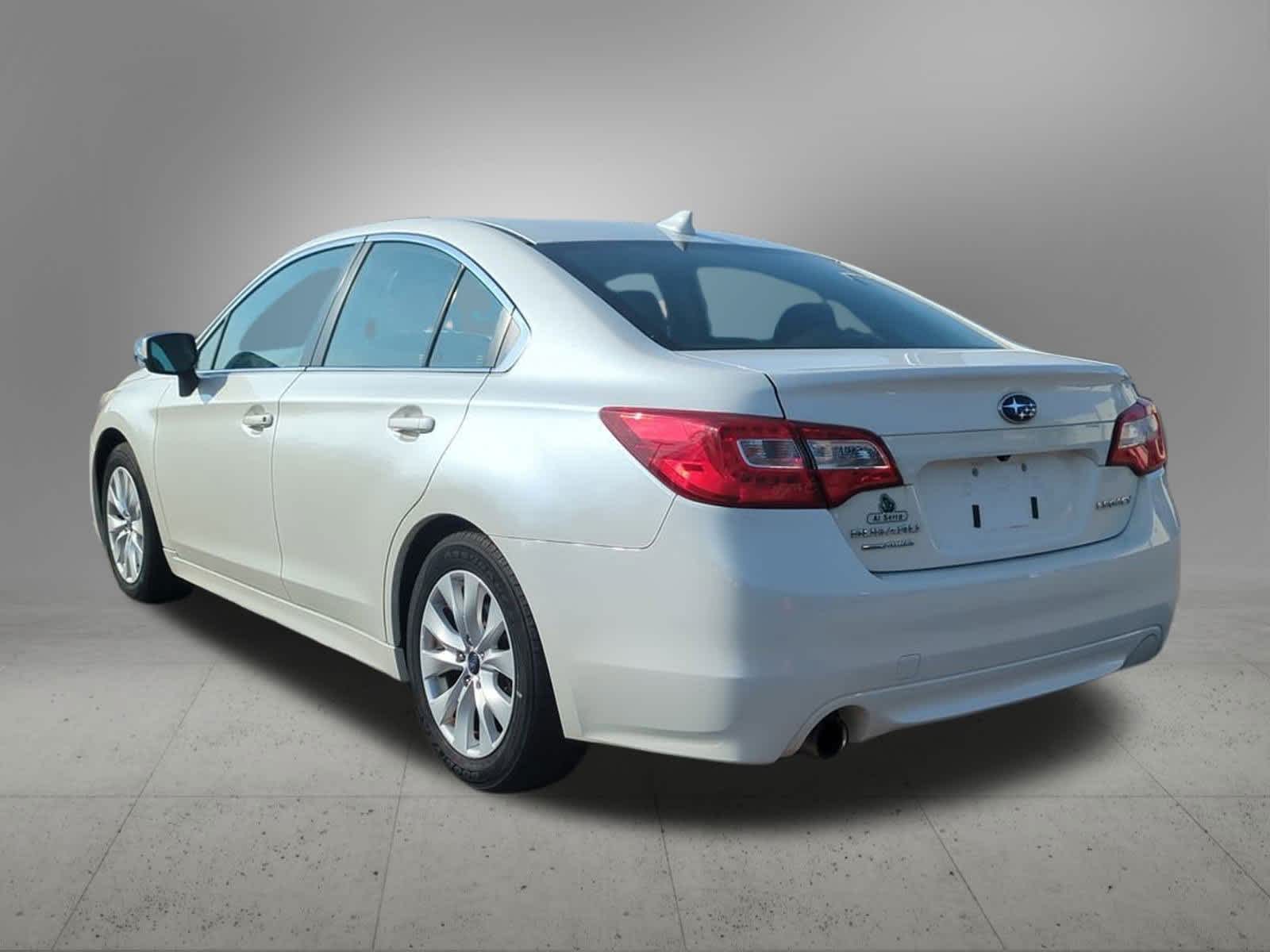 Thumbnail: 2016 Subaru Legacy - 4
