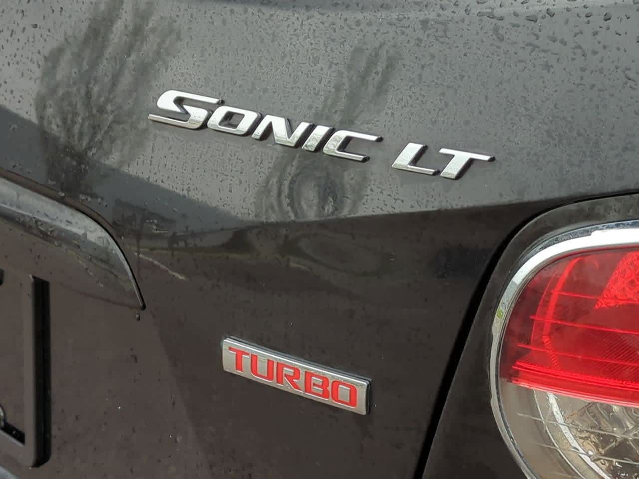 2013 Chevrolet Sonic LT 11