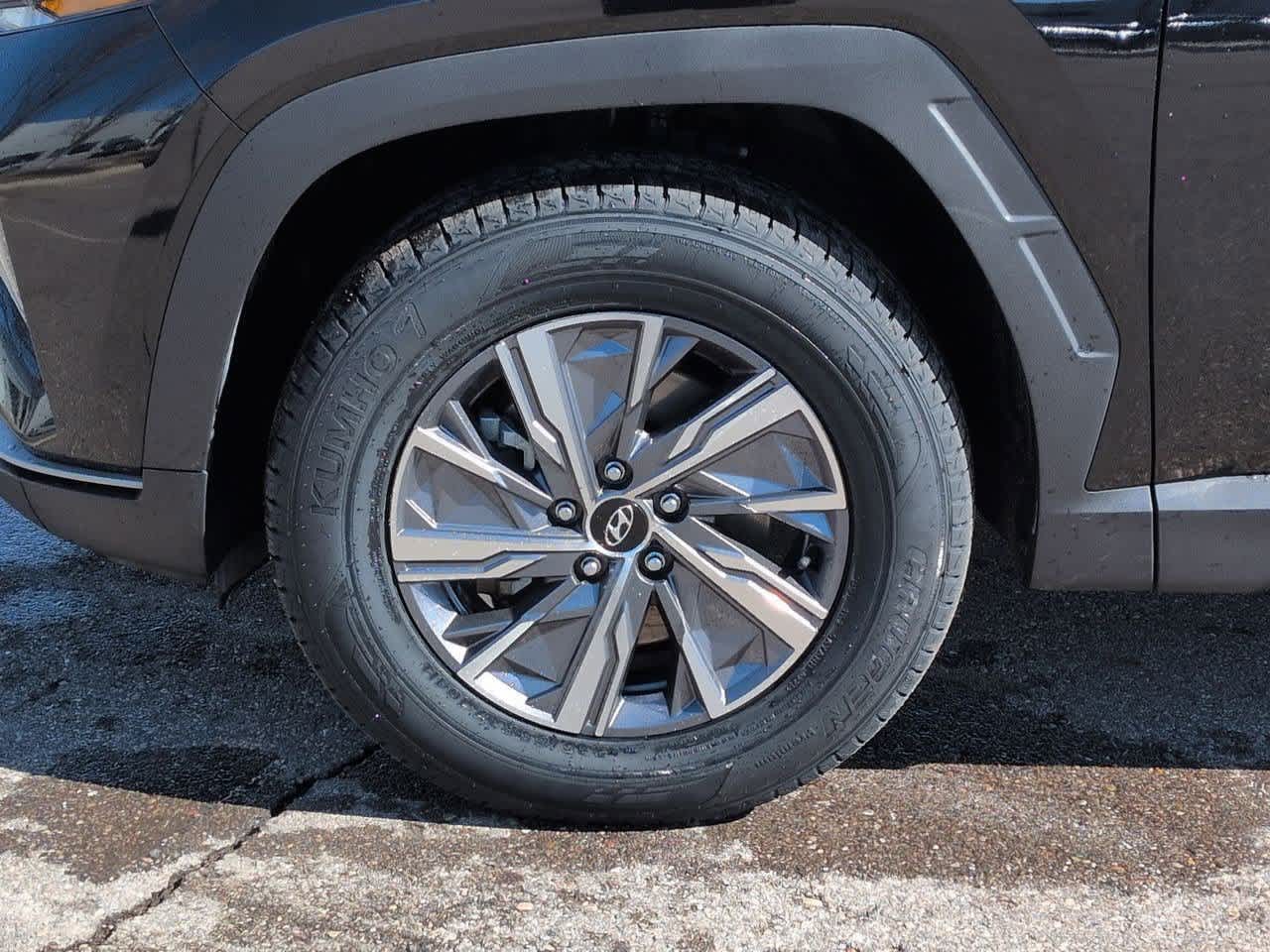 Thumbnail: 2023 Hyundai Tucson - 13