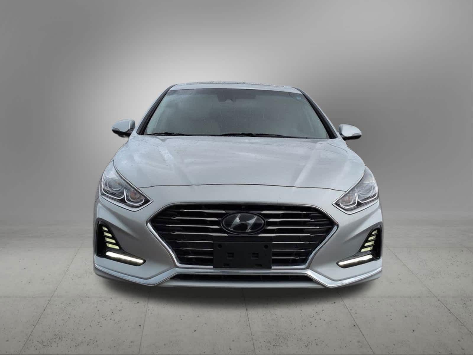 Thumbnail: 2018 Hyundai Sonata - 9