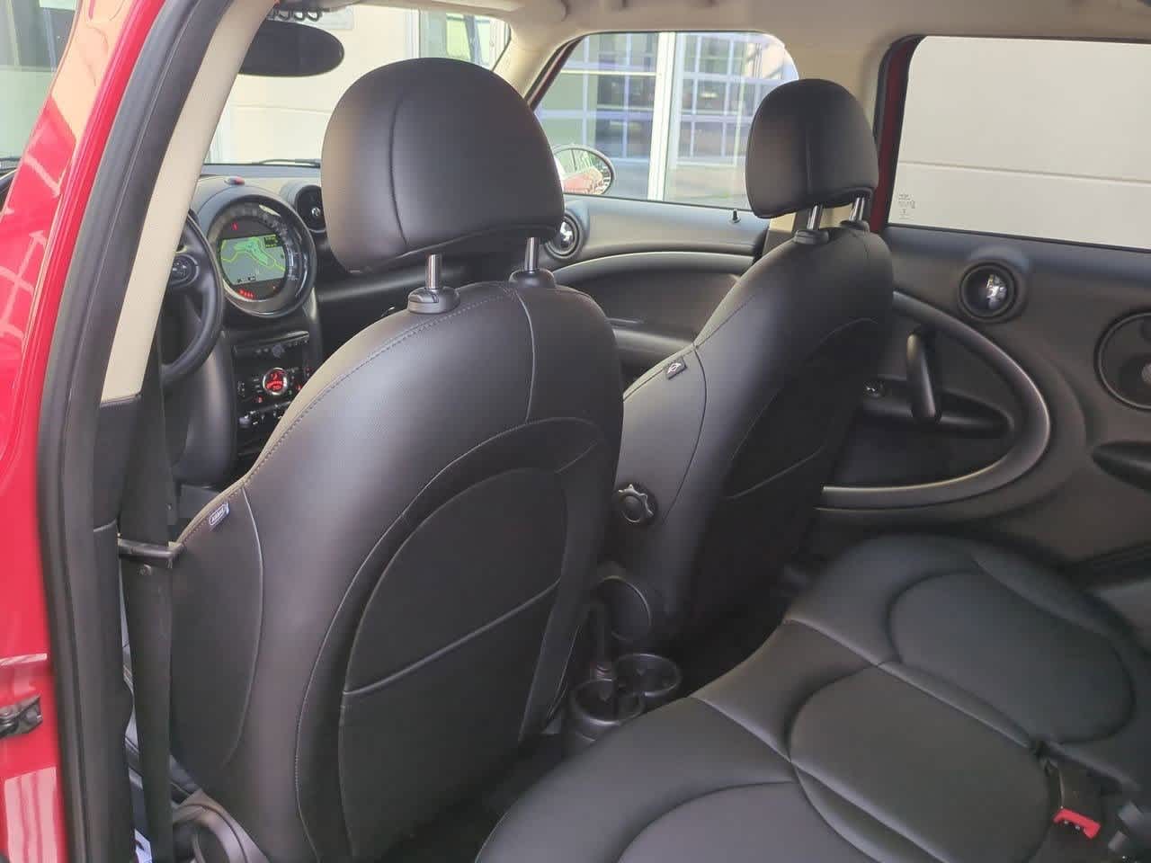 Thumbnail: 2015 MINI Cooper Countryman - 17