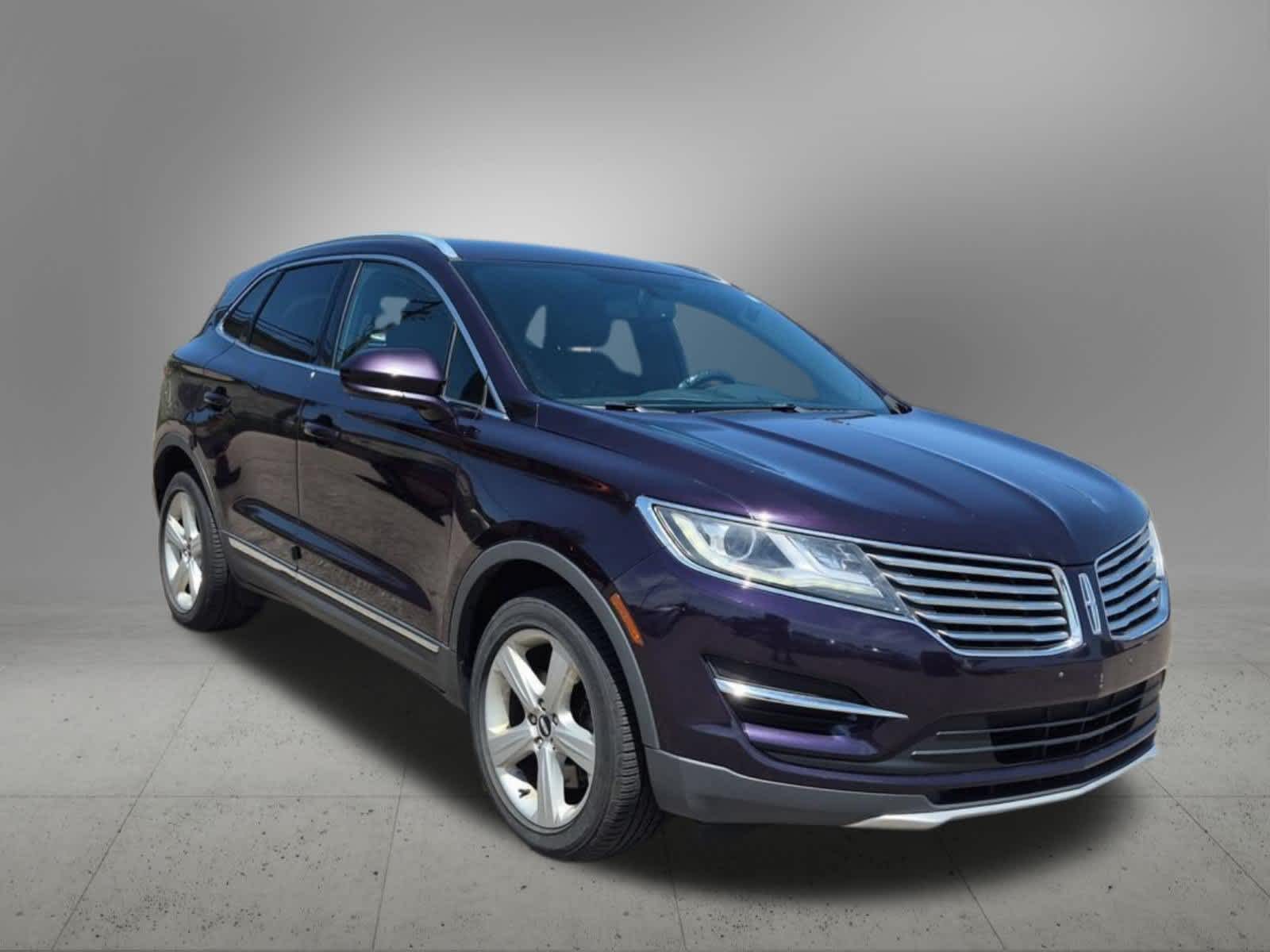 Thumbnail: 2015 Lincoln MKC - 8