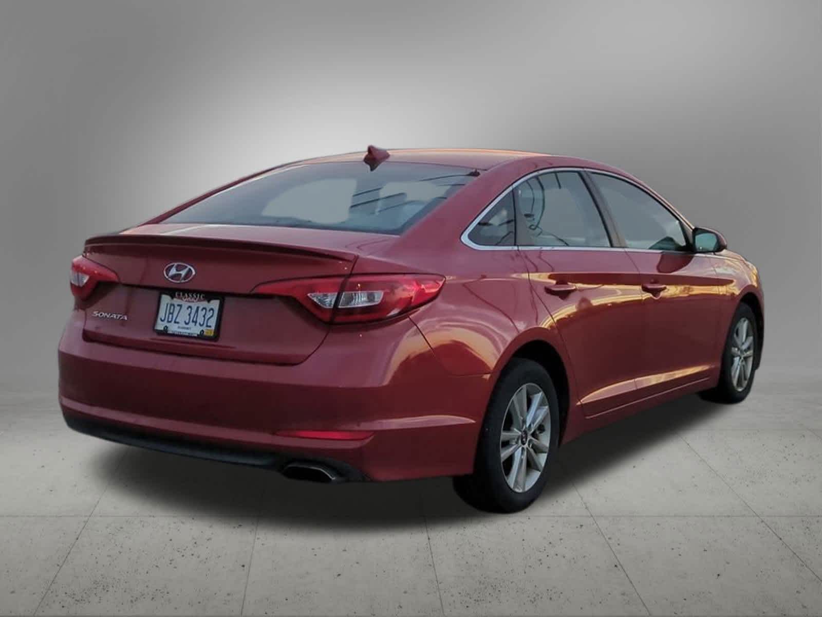 Thumbnail: 2017 Hyundai Sonata - 6