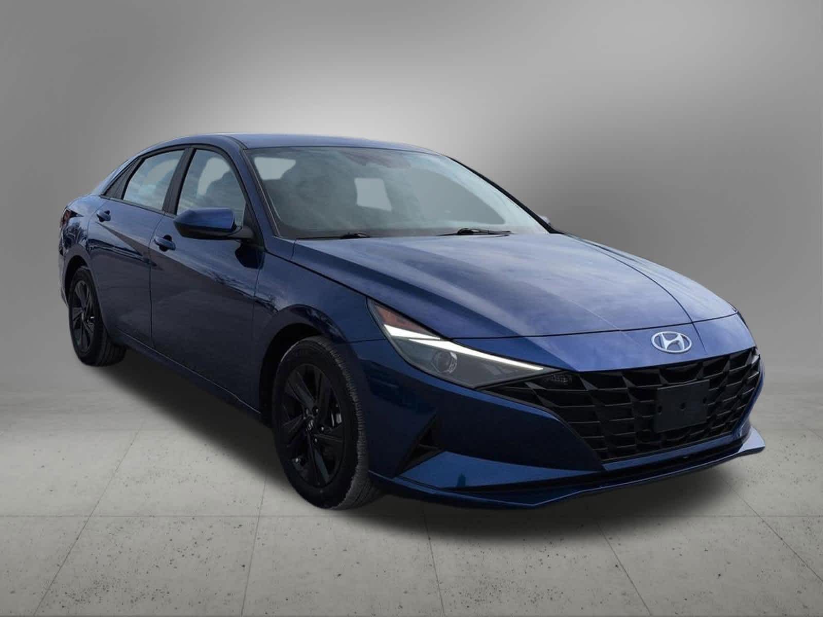 Thumbnail: 2023 Hyundai Elantra - 8