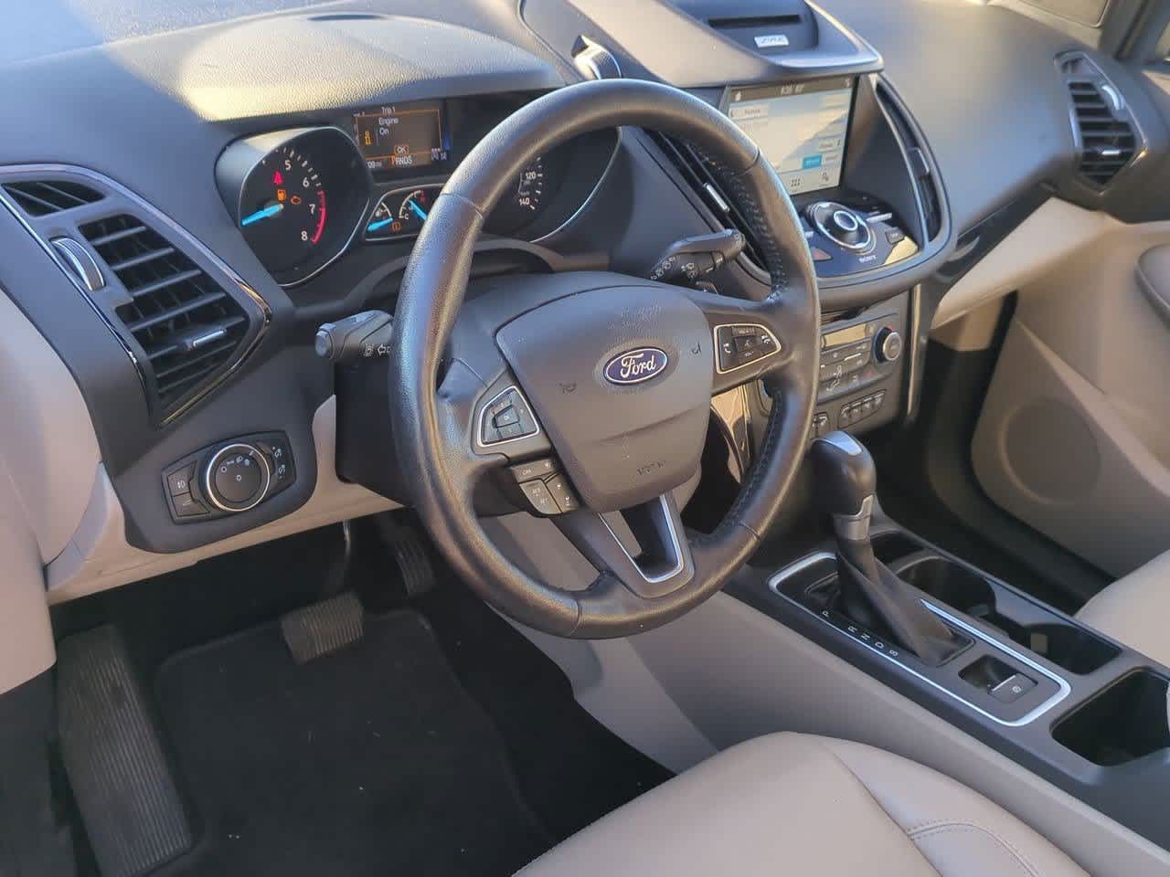 2017 Ford Escape Titanium photo 2
