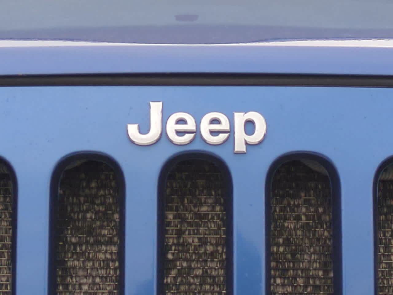 Thumbnail: 2009 Jeep Wrangler - 12