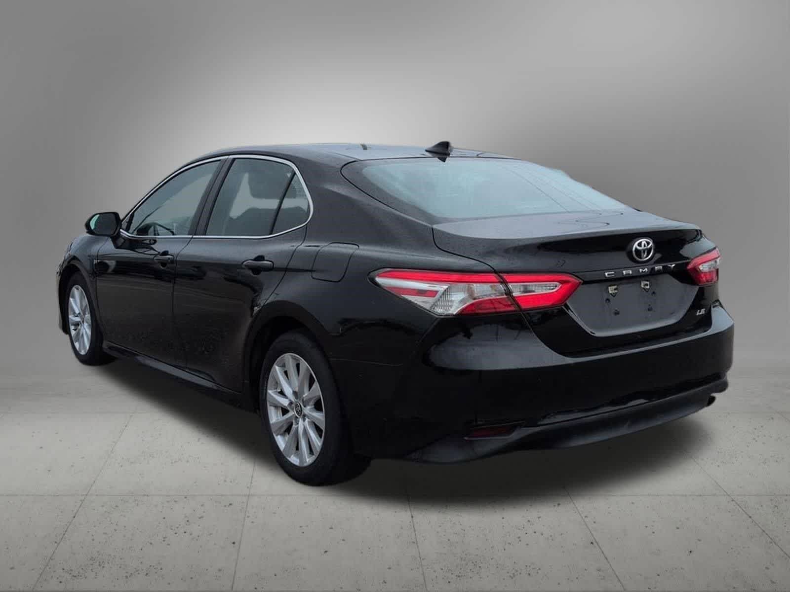 Thumbnail: 2020 Toyota Camry - 4