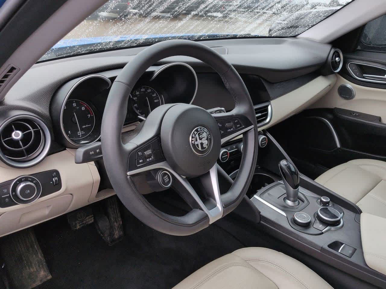 Thumbnail: 2019 Alfa Romeo Giulia - 2