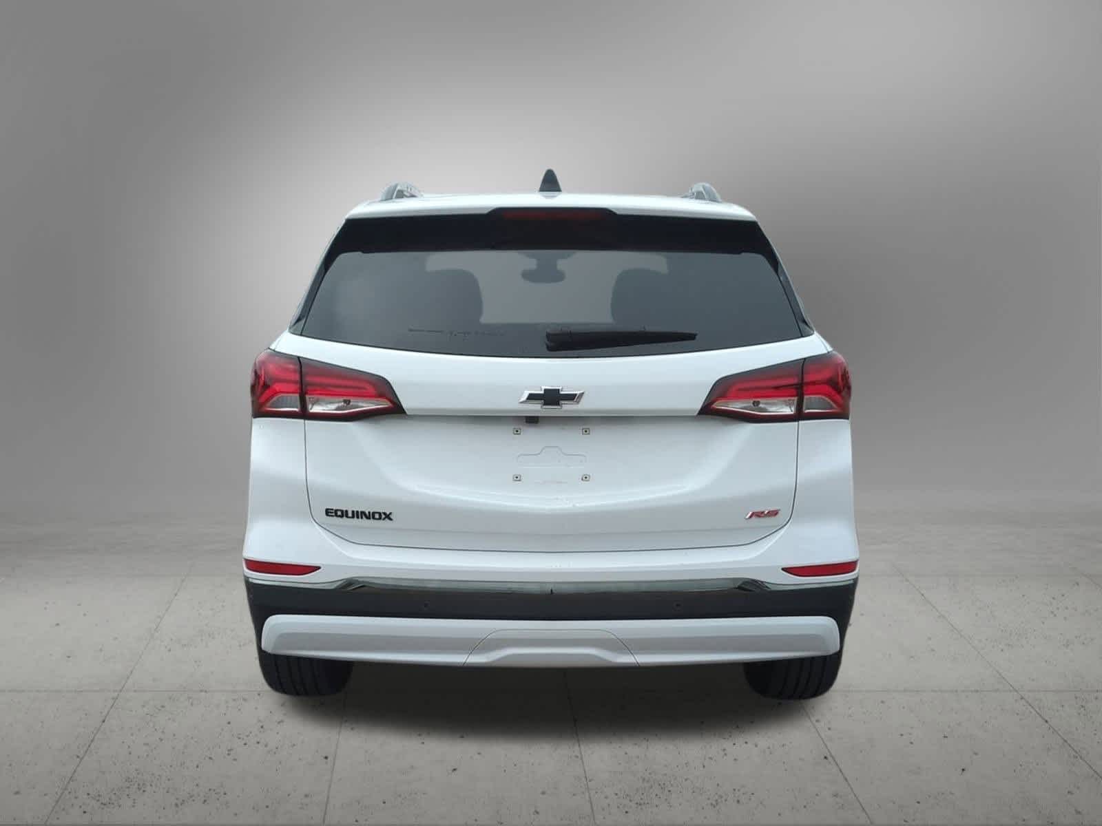 Thumbnail: 2022 Chevrolet Equinox - 5