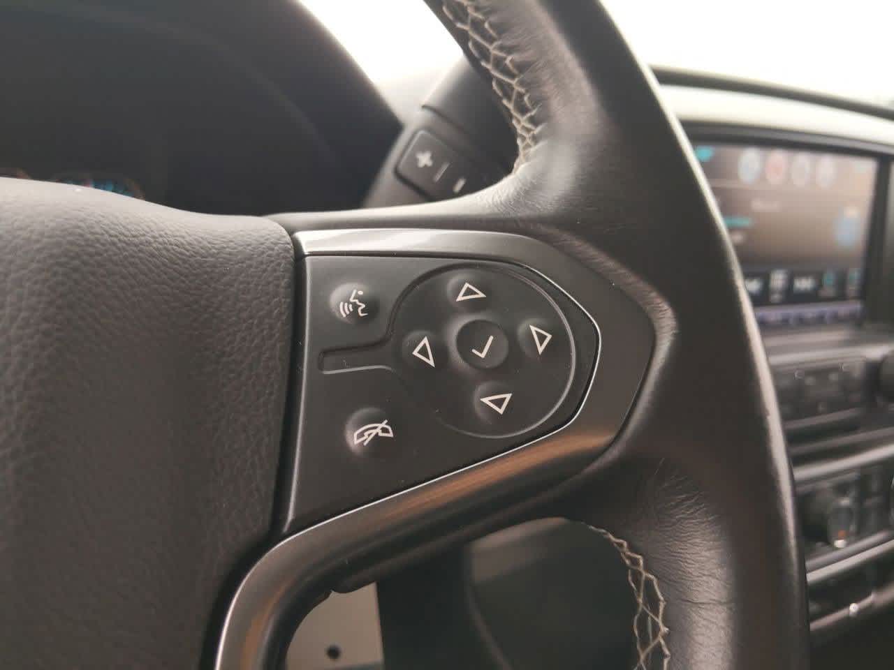 Thumbnail: 2017 Chevrolet Silverado 1500 - 23