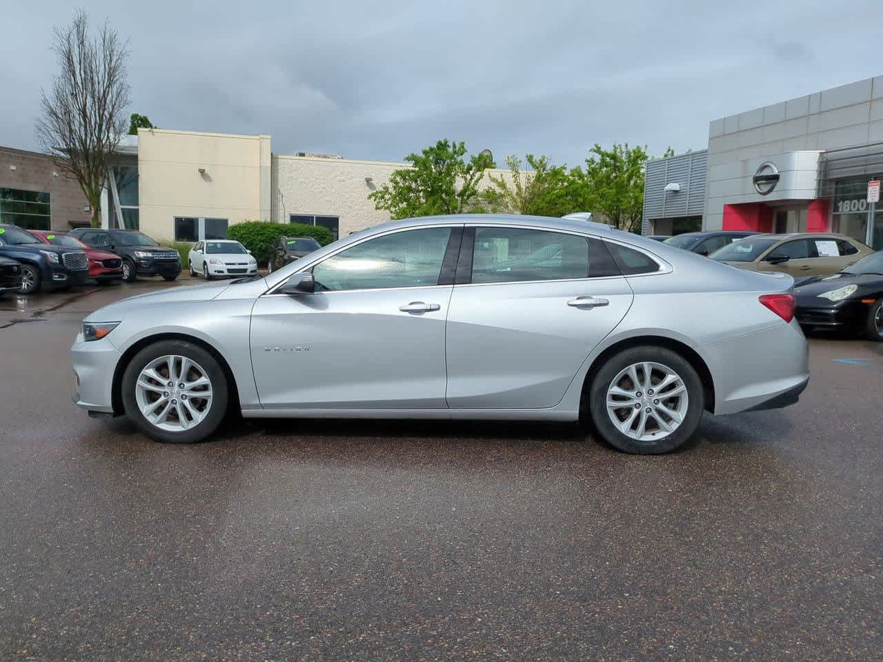 2017 Chevrolet Malibu Eco 3