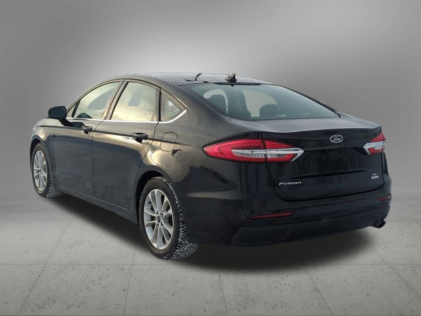 Thumbnail: 2019 Ford Fusion - 4