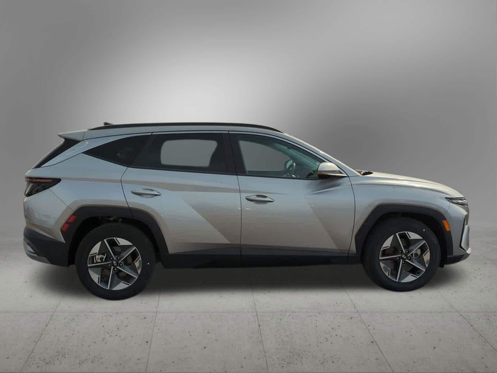 Thumbnail: 2025 Hyundai Tucson - 7