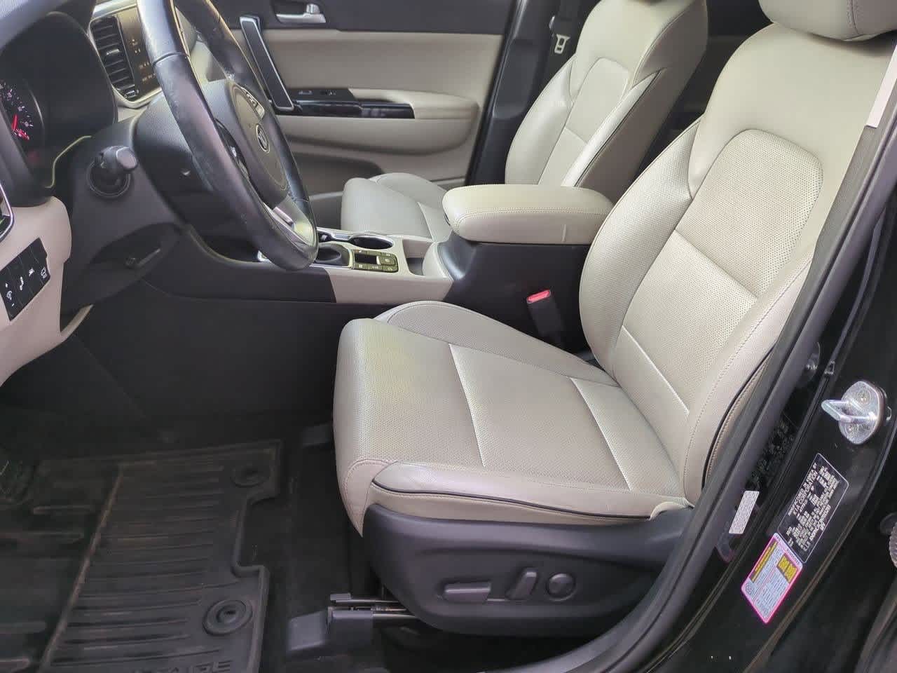 Thumbnail: 2022 Kia Sportage - 15