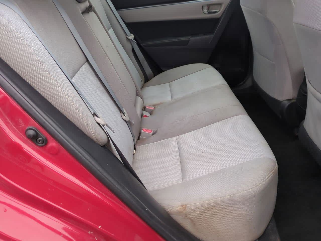 Thumbnail: 2016 Toyota Corolla - 18