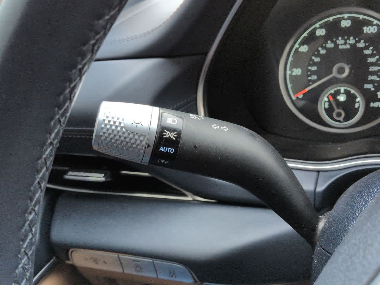 Thumbnail: 2022 Genesis GV80 - 27