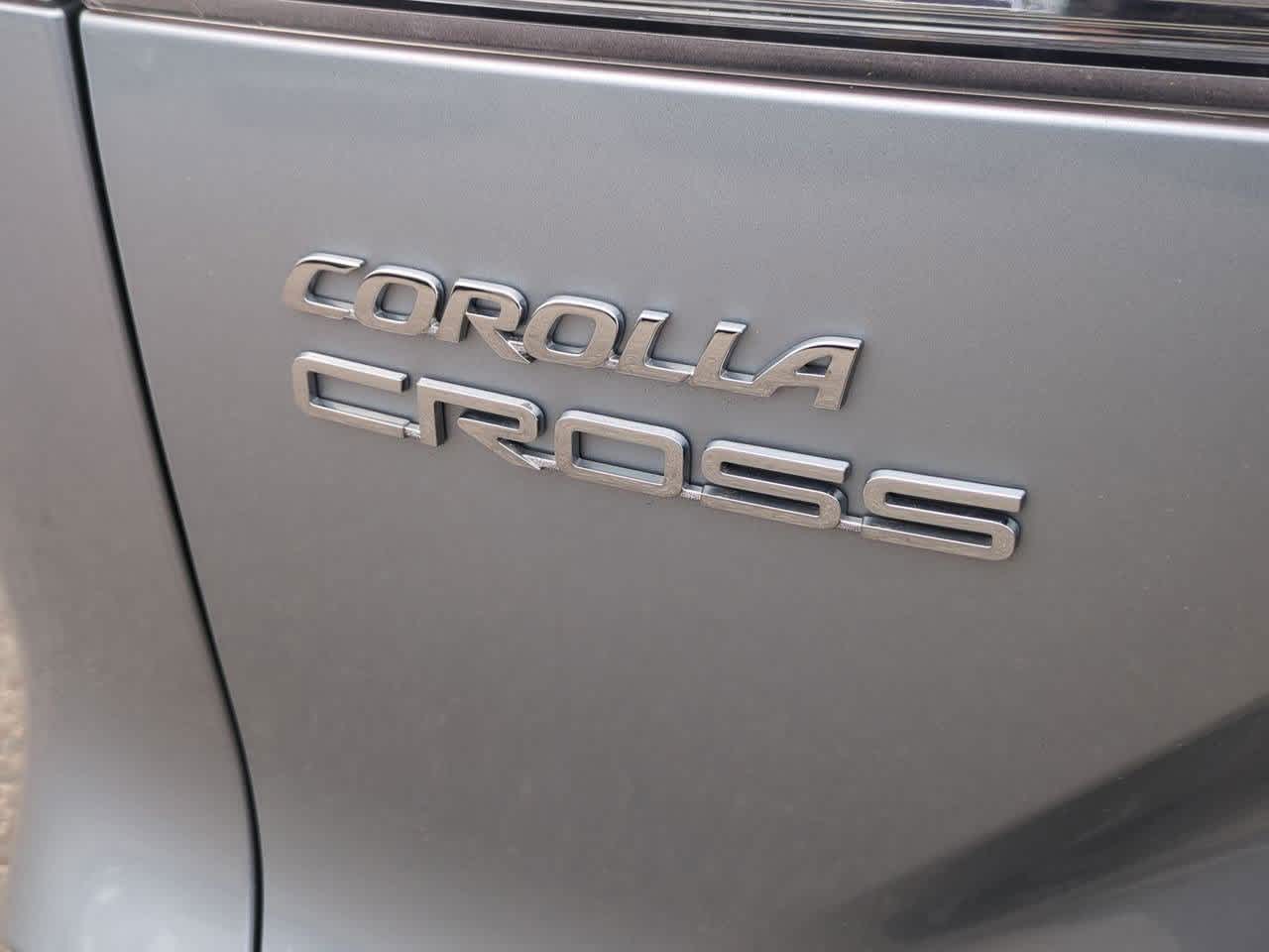Thumbnail: 2022 Toyota Corolla Cross - 11