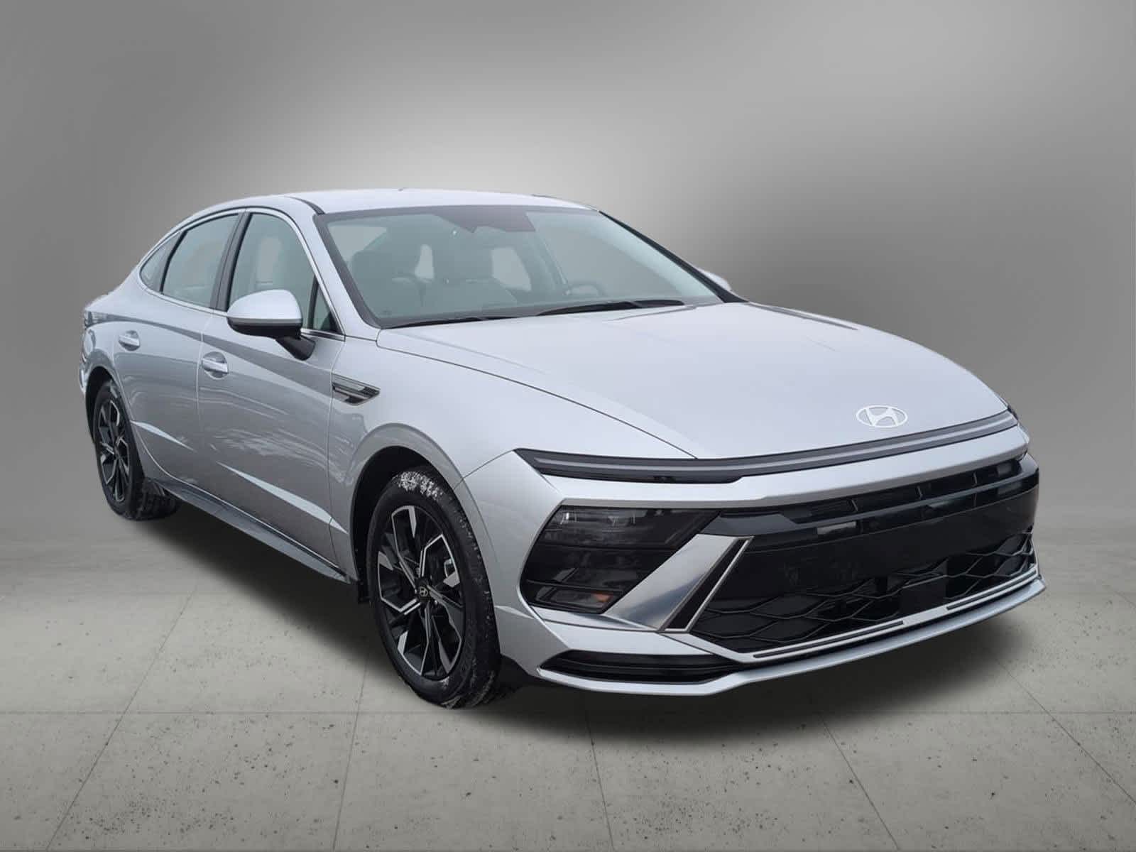 Thumbnail: 2024 Hyundai Sonata - 8