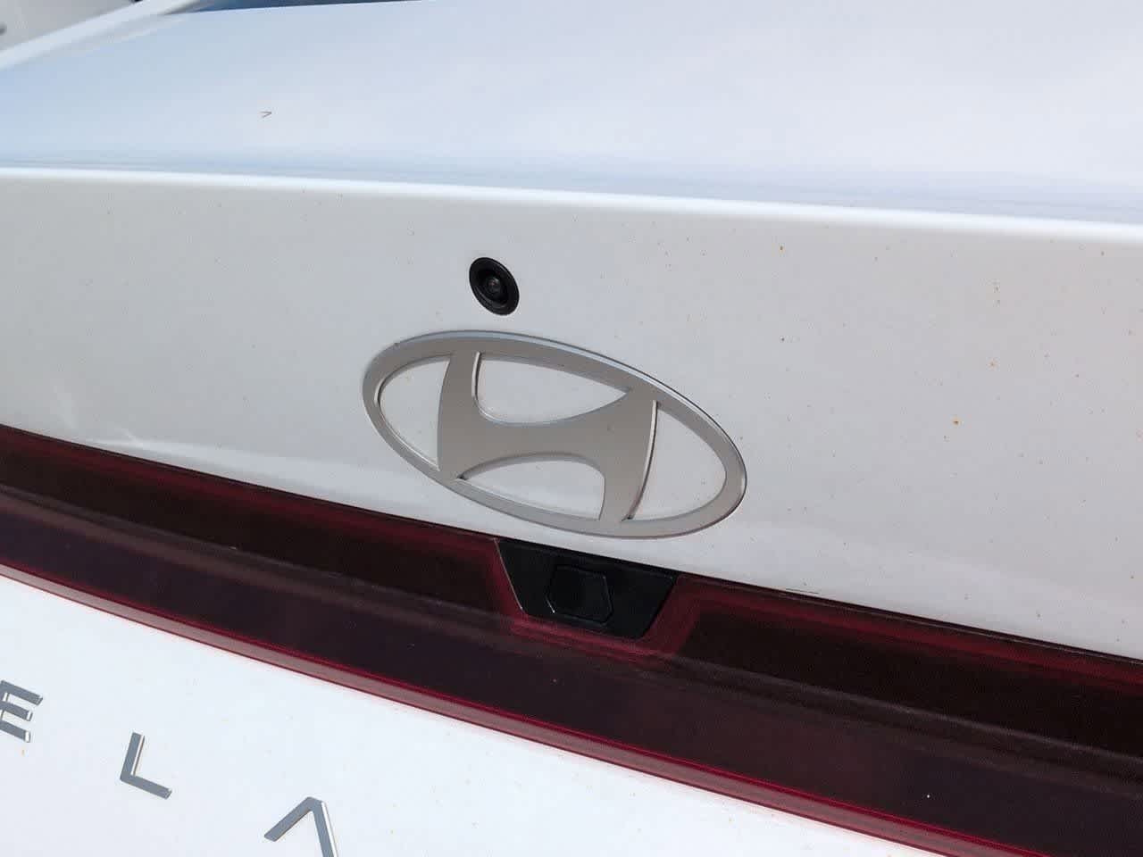 Thumbnail: 2024 Hyundai Elantra - 11