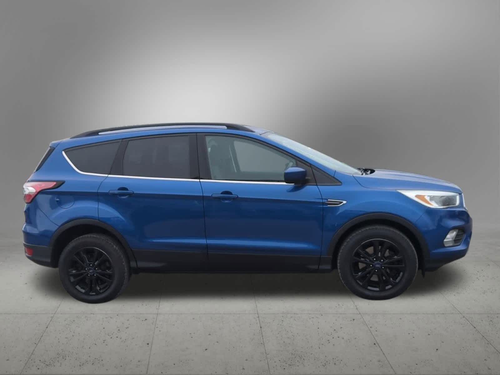 Thumbnail: 2018 Ford Escape - 7
