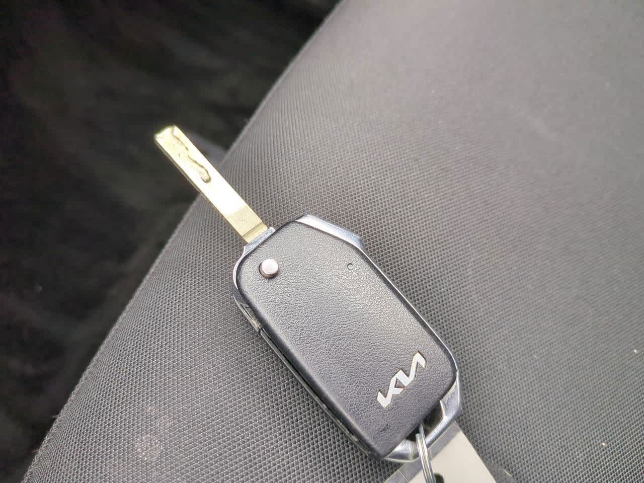 Thumbnail: 2023 Kia Sportage - 31