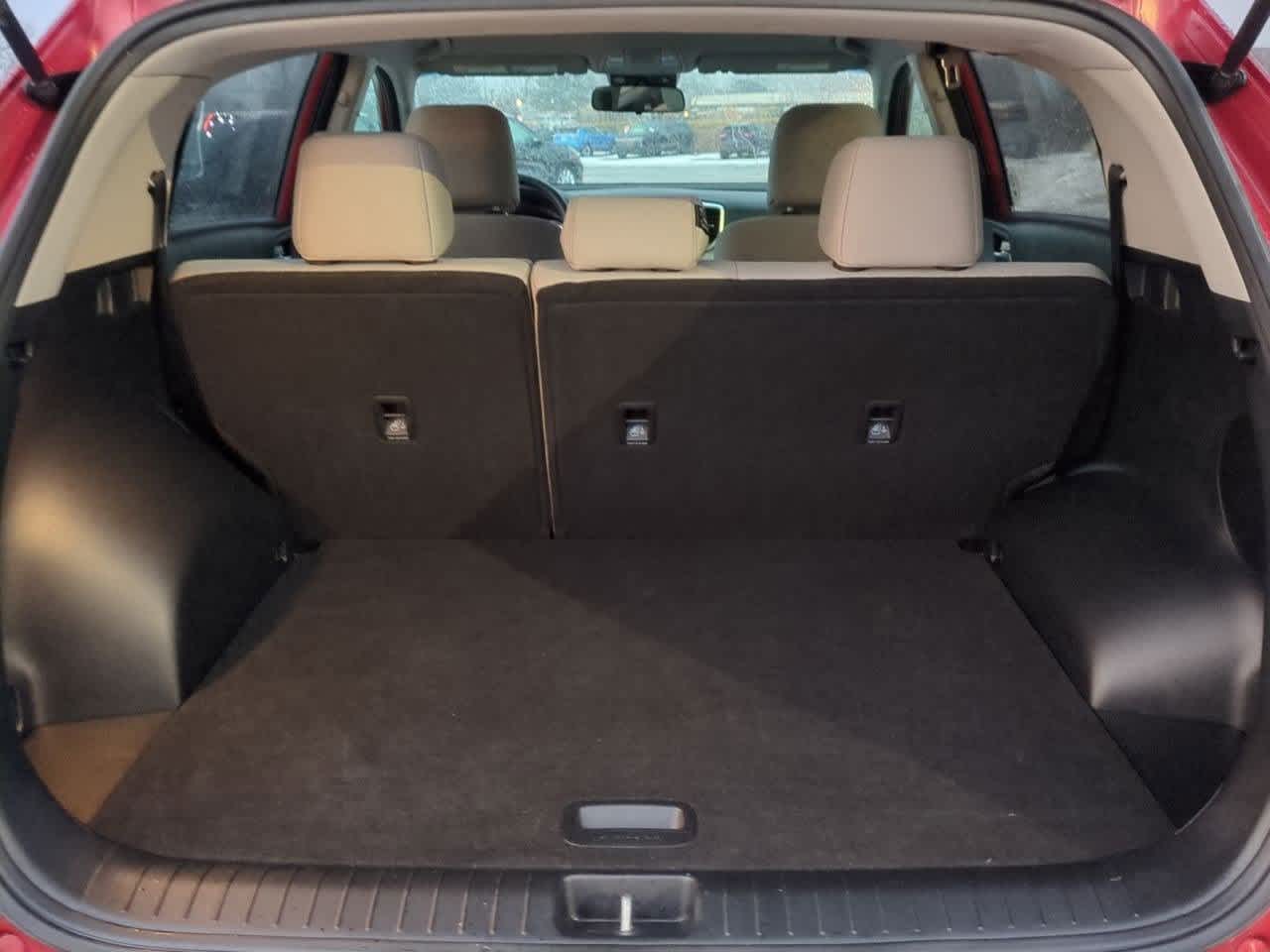 Thumbnail: 2020 Kia Sportage - 31