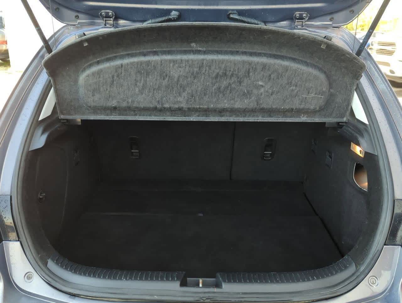 Thumbnail: 2009 Mazda Mazda3 - 30