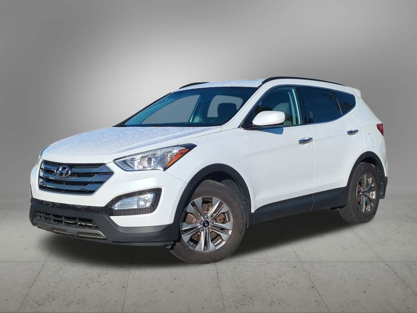 Thumbnail: 2016 Hyundai Santa Fe - 1