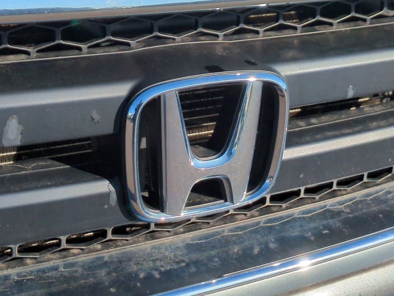 Thumbnail: 2011 Honda Ridgeline - 11