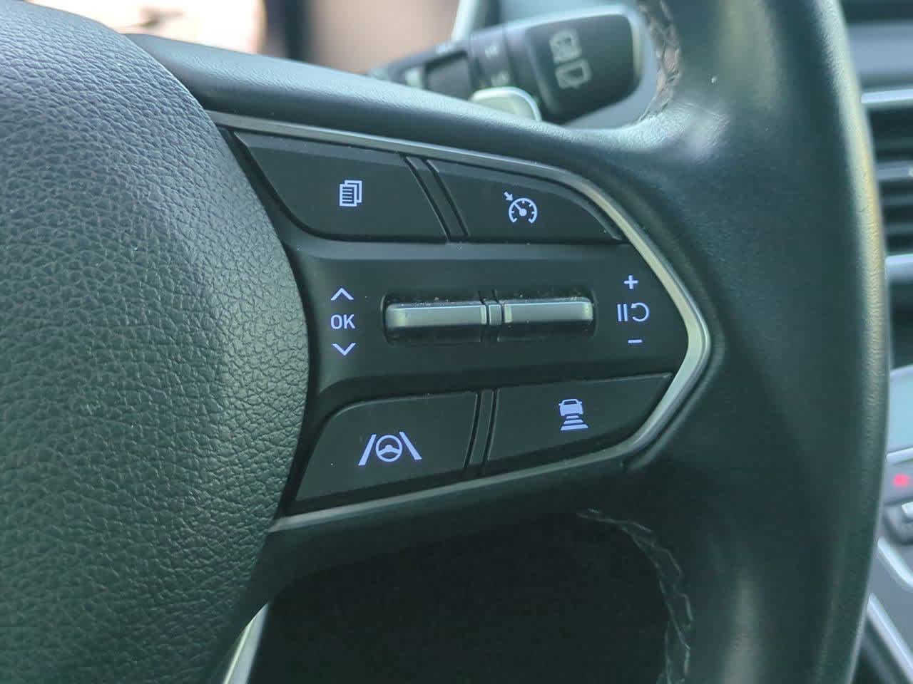 Thumbnail: 2022 Hyundai Santa Fe - 23