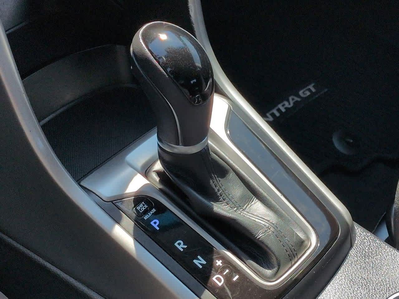 Thumbnail: 2014 Hyundai Elantra - 31