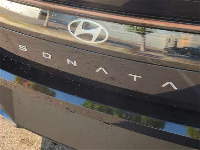 2025 Hyundai Sonata SE 11