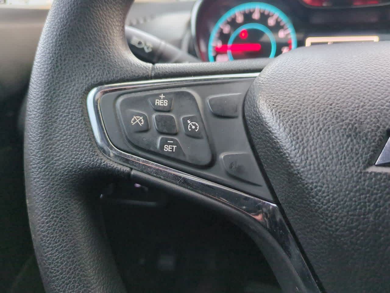 Thumbnail: 2017 Chevrolet Cruze - 22