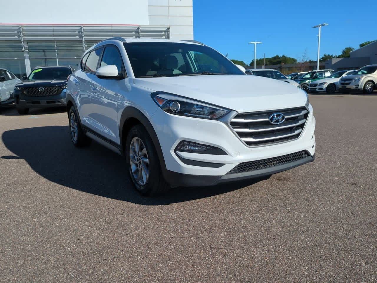 Thumbnail: 2018 Hyundai Tucson - 8