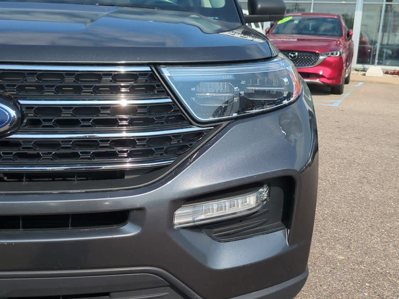 Thumbnail: 2020 Ford Explorer - 10