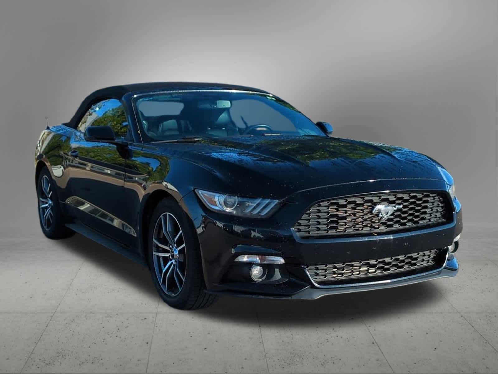 Thumbnail: 2017 Ford Mustang - 8