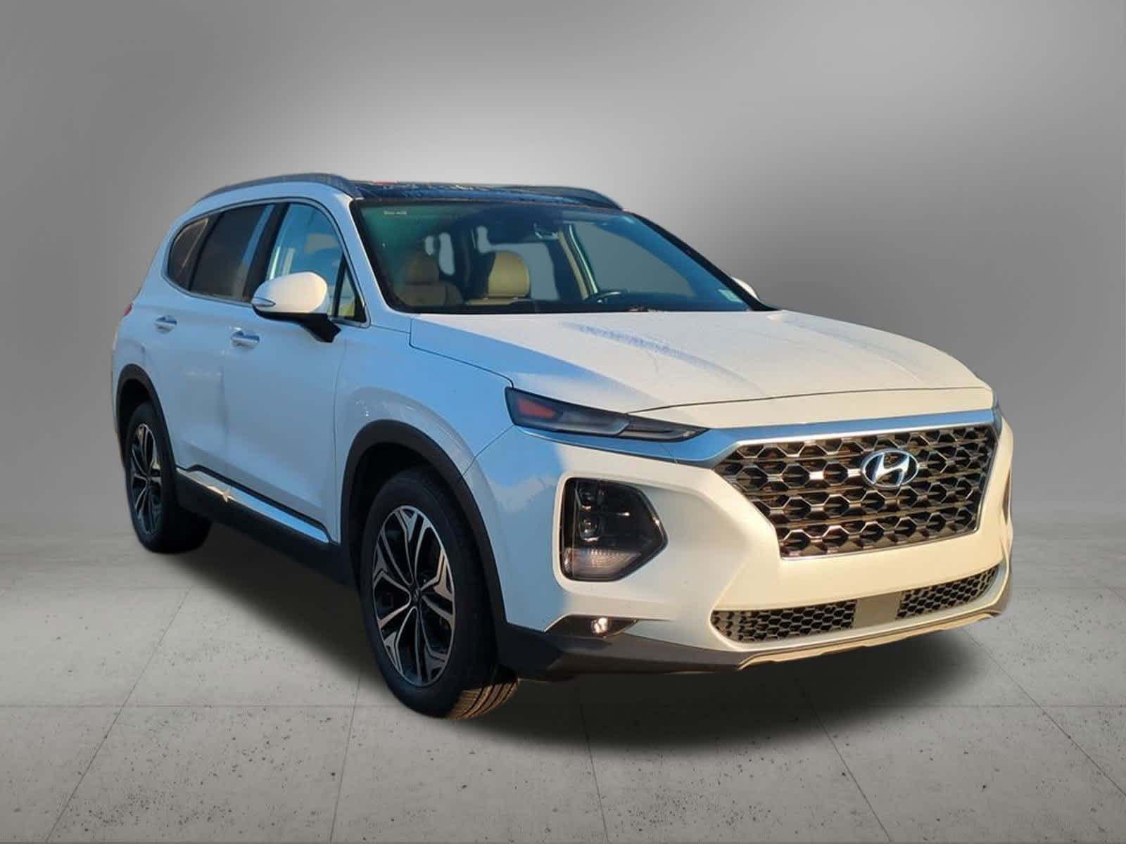 Thumbnail: 2019 Hyundai Santa Fe - 8