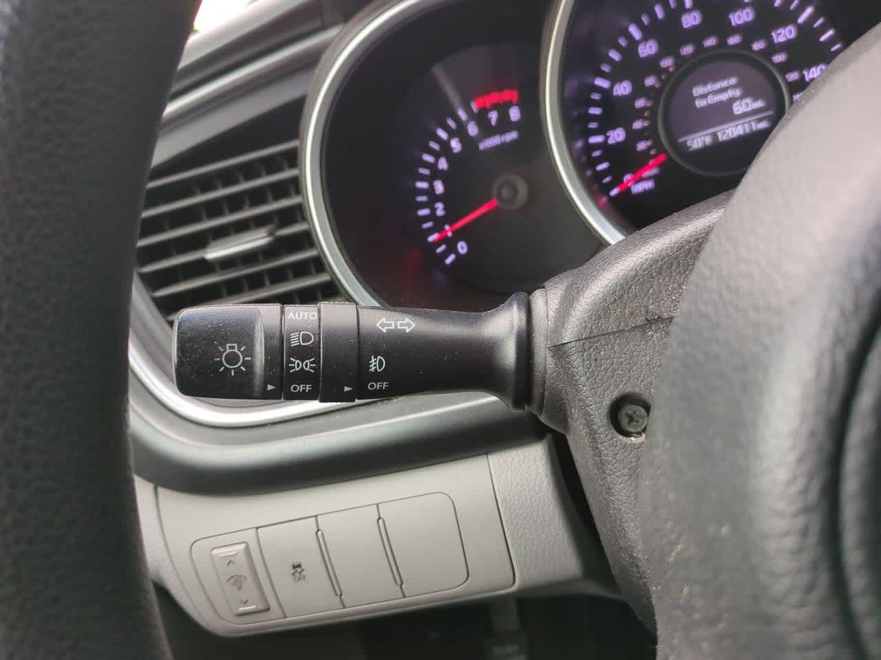 Thumbnail: 2015 Kia Optima - 25