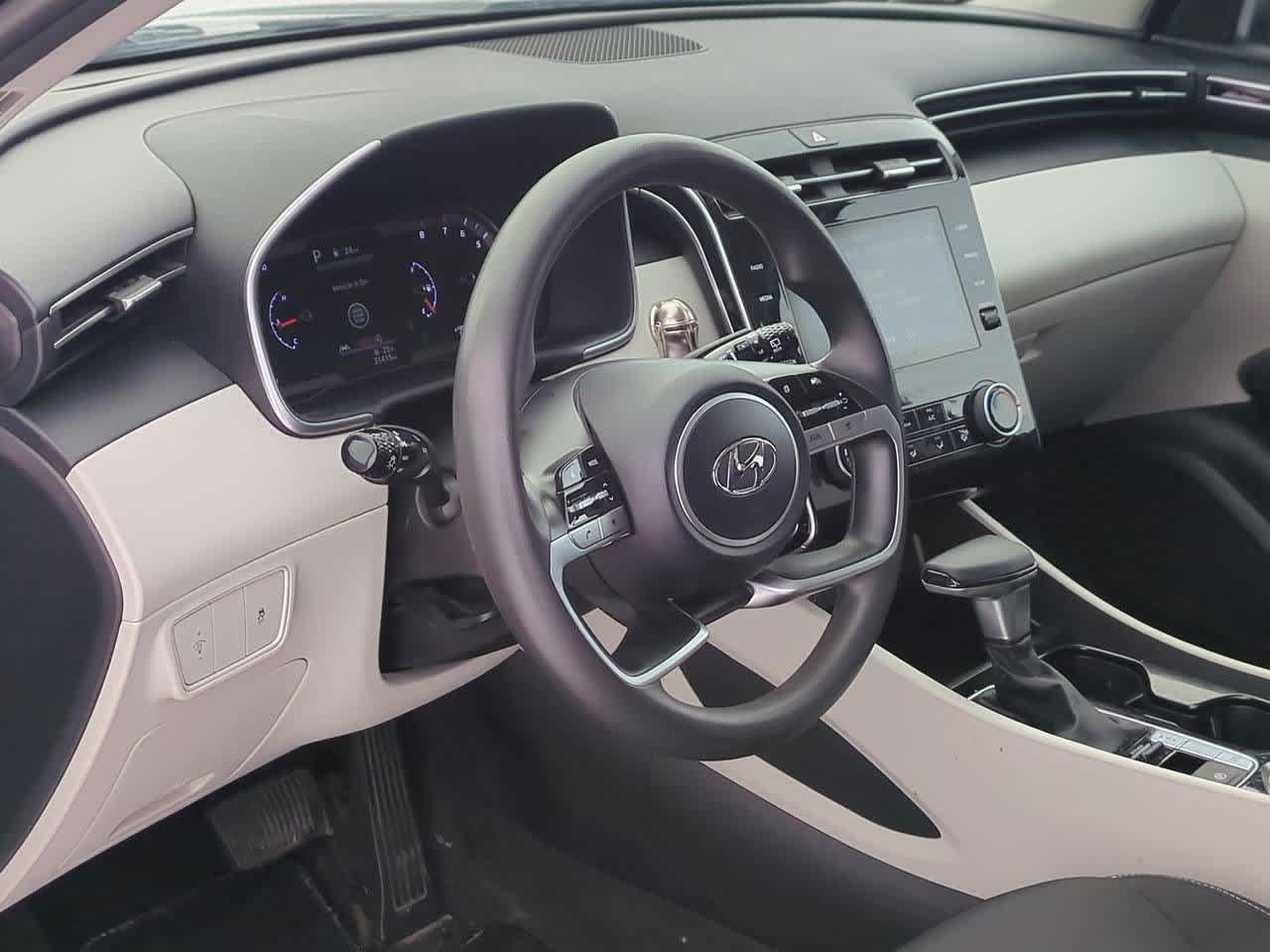 Thumbnail: 2022 Hyundai Tucson - 2