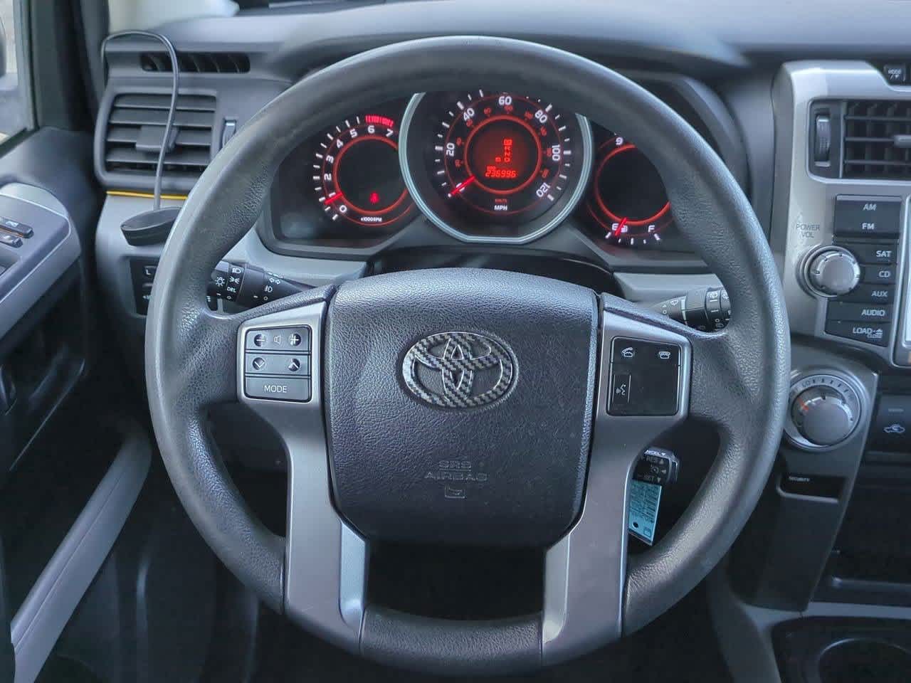 Thumbnail: 2010 Toyota 4Runner - 23
