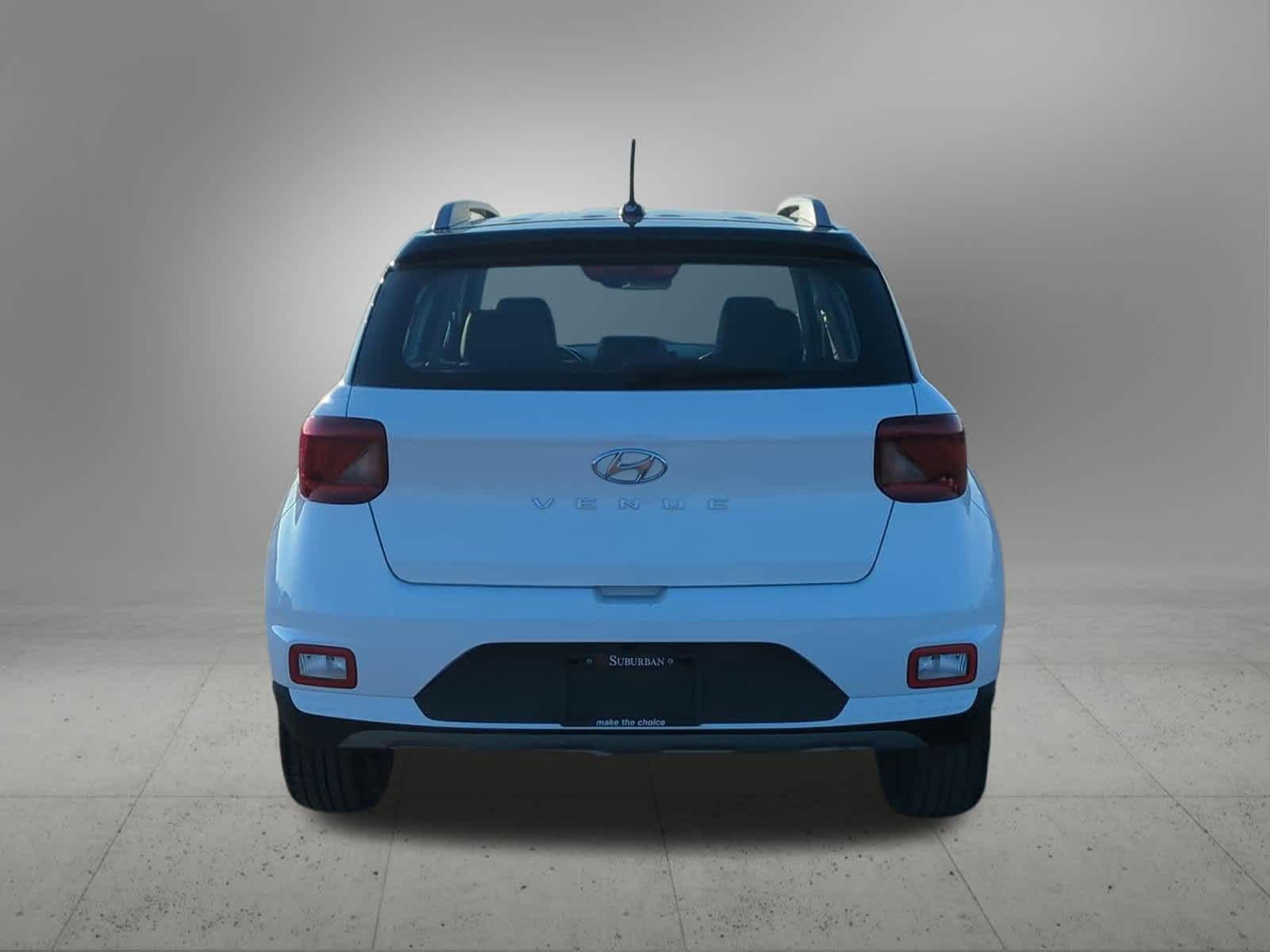 Thumbnail: 2023 Hyundai Venue - 5