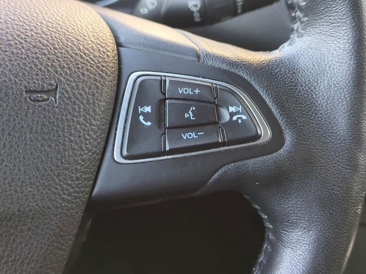 Thumbnail: 2018 Ford Escape - 25