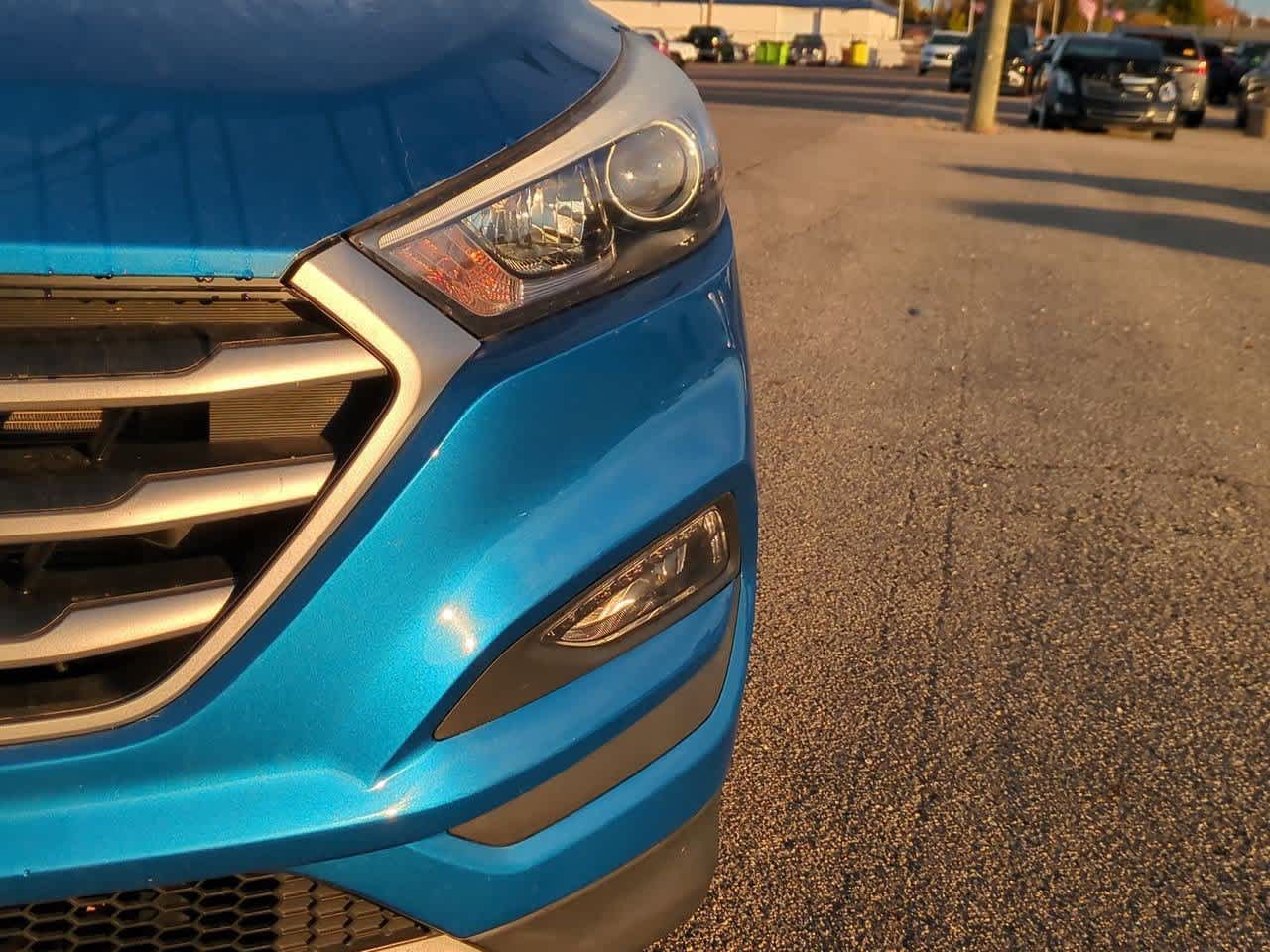 Thumbnail: 2018 Hyundai Tucson - 10