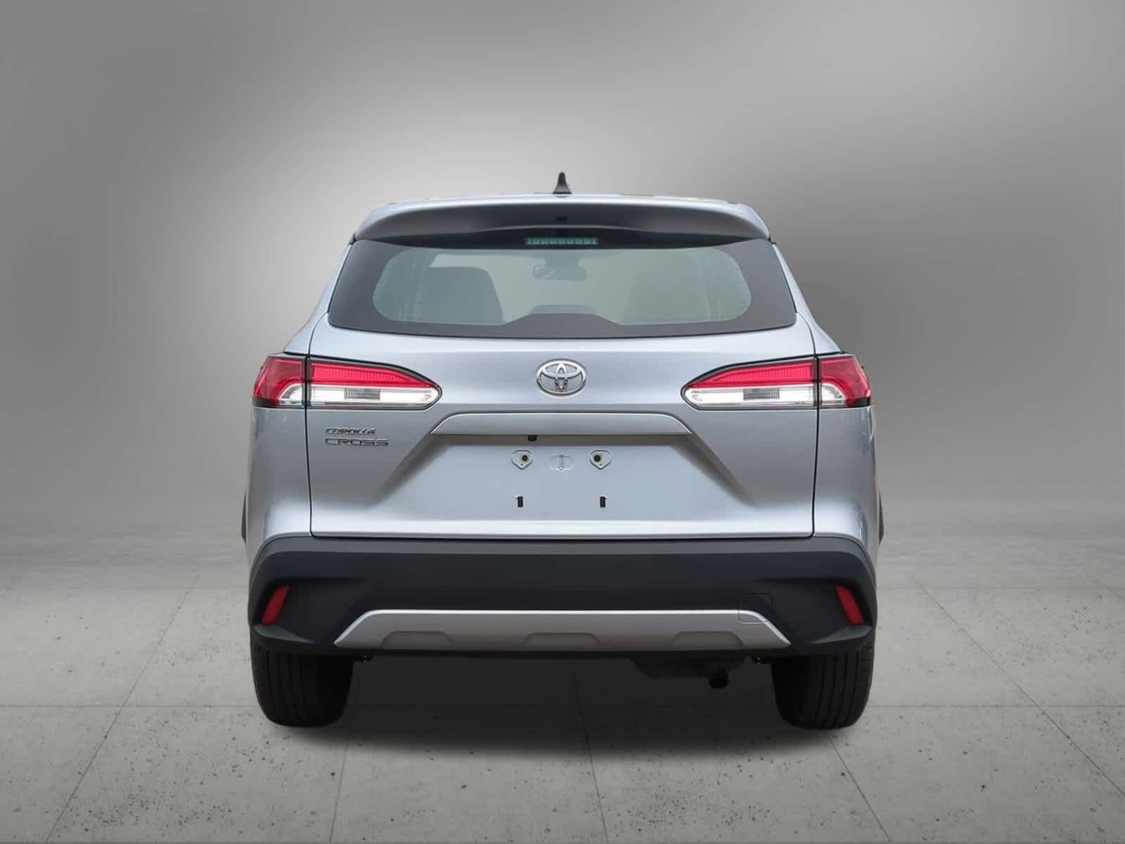 Thumbnail: 2022 Toyota Corolla Cross - 5