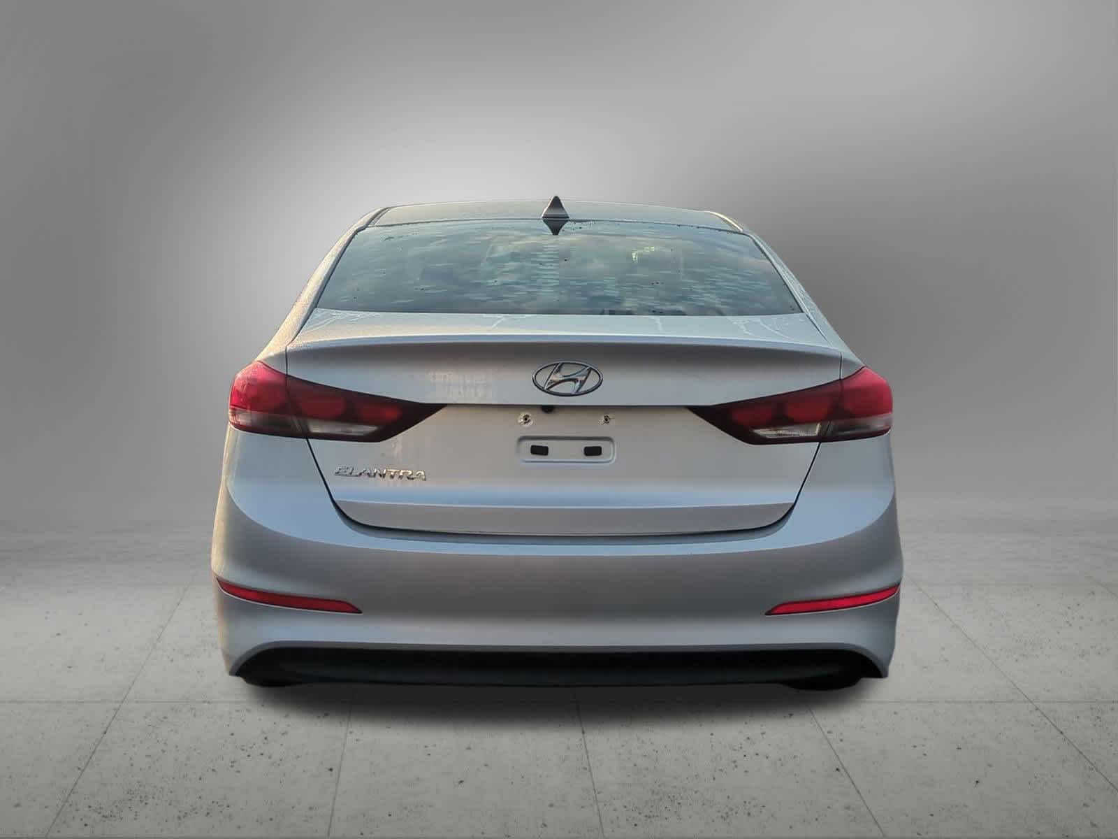 Thumbnail: 2017 Hyundai Elantra - 5