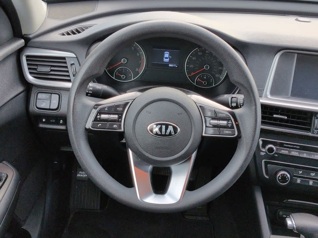 Thumbnail: 2019 Kia Optima - 22