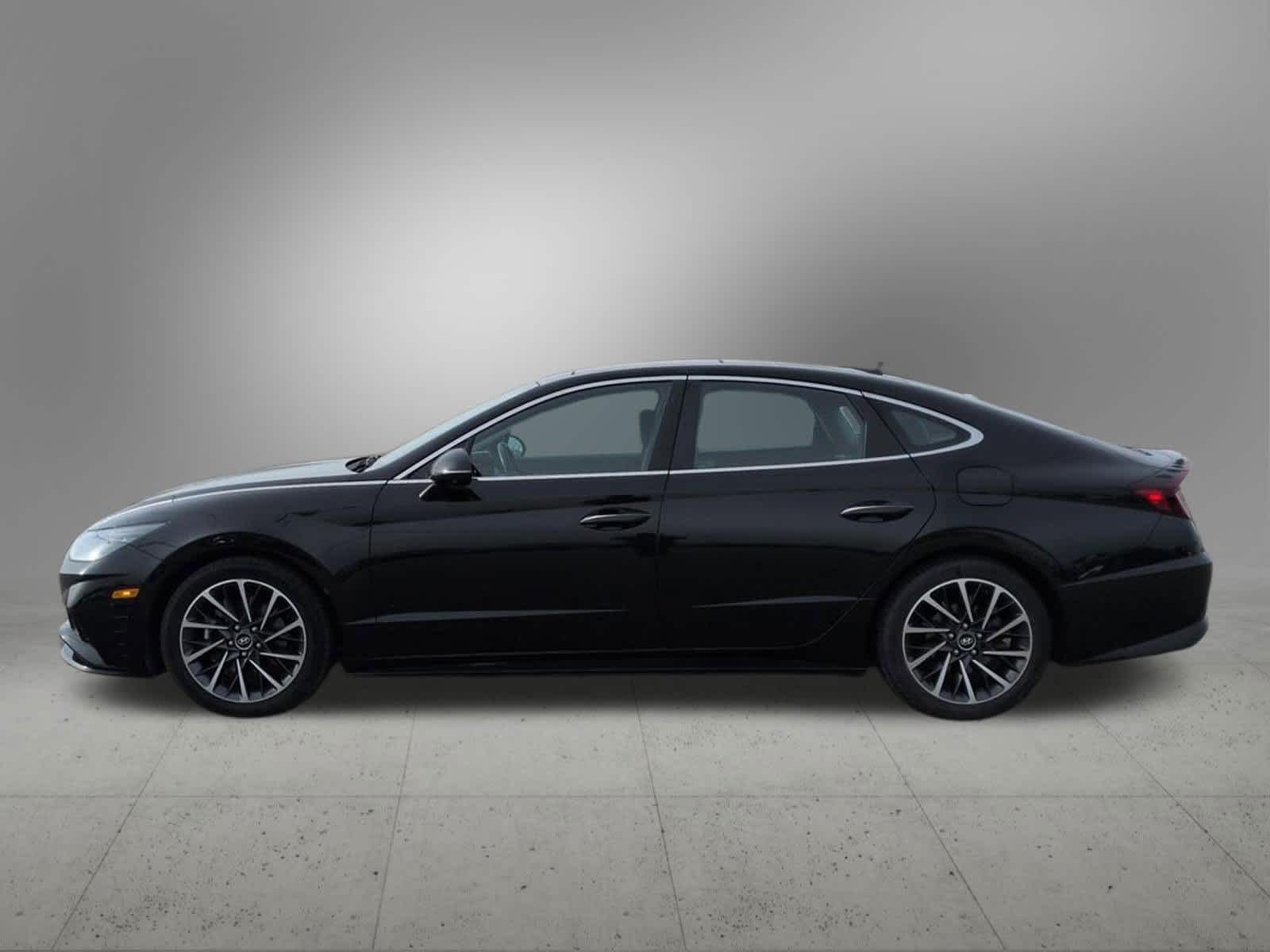 Thumbnail: 2020 Hyundai Sonata - 3